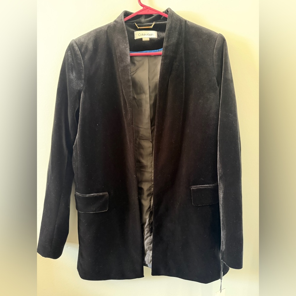 Calvin Klein Women's Elegant Black Velvet Blazer